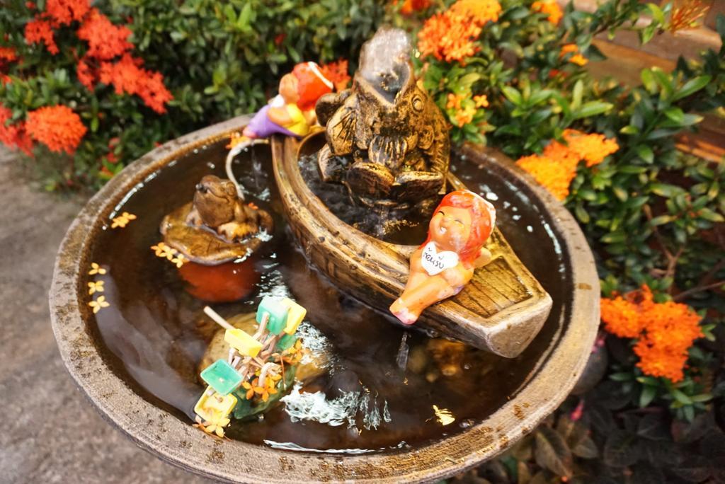 Huen Kham Kong Guesthouse Mae Sariang Exteriér fotografie